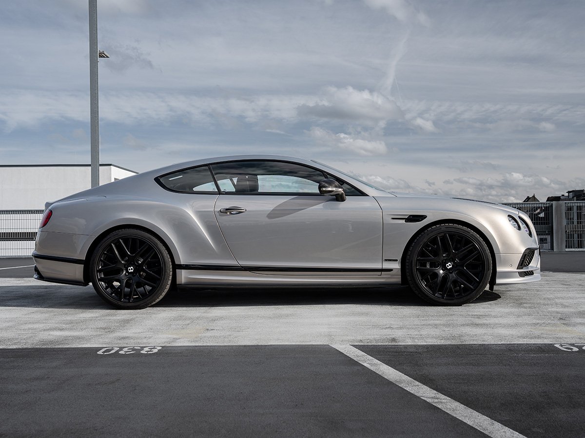 bentley-continental-supersports-w12-hs94ma7-1200x900-03