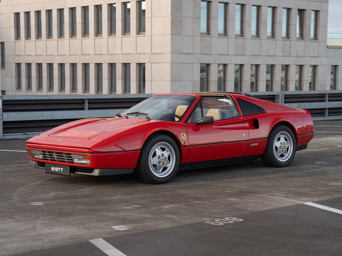 ferrari-328-gts-hs258f3-1200x900-02