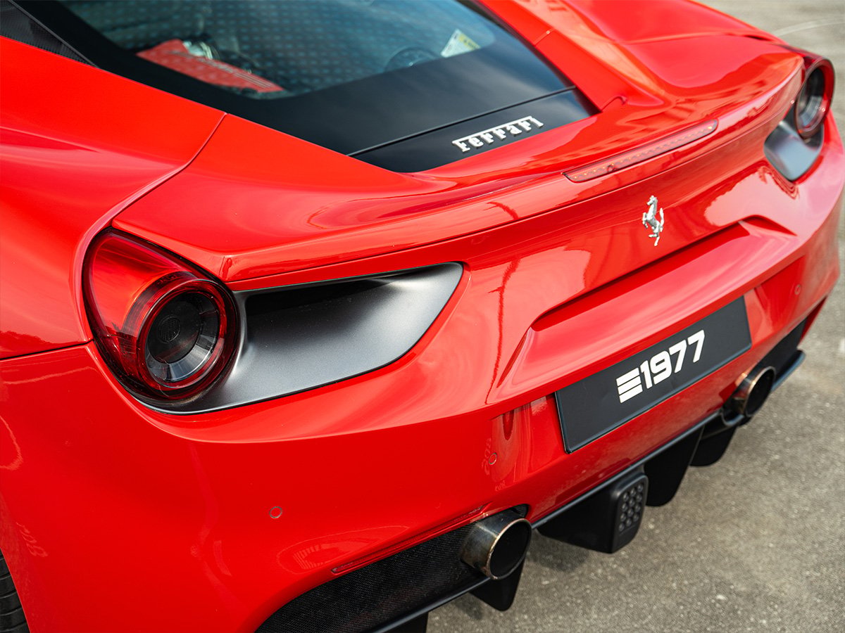 ferrari_488_gtb_est45td-1200x900-06