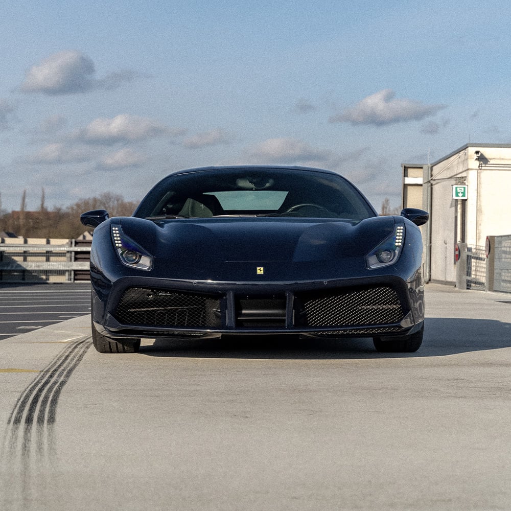 ferrari_488_gtb_hs6gg7h-1000x1000-01