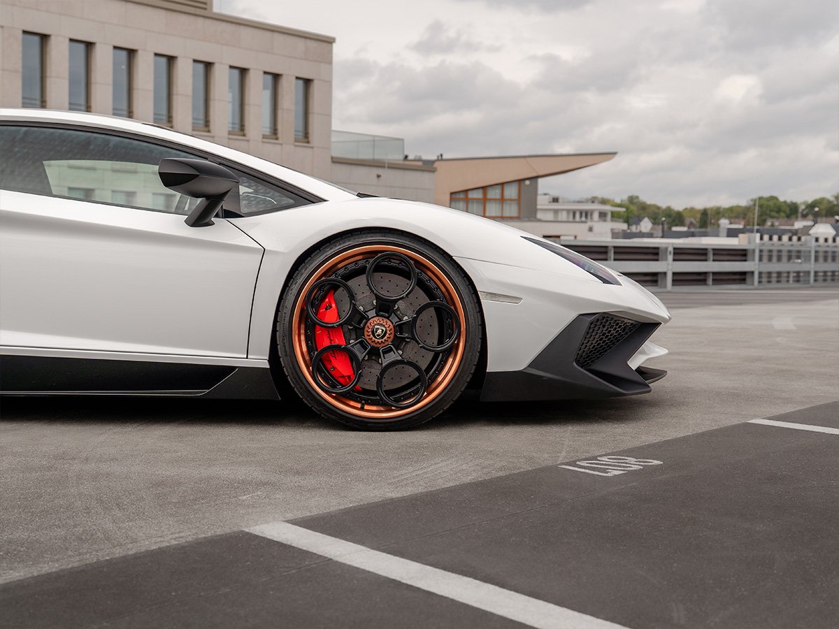 lamborghini-aventador-sv-hs25g17-1200x900-12