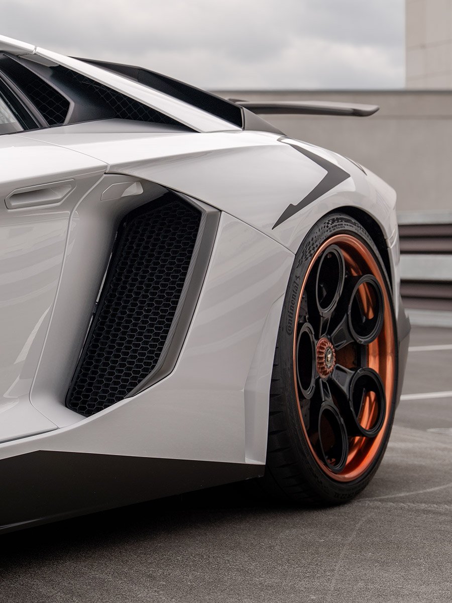 lamborghini-aventador-sv-hs25g17-900x1200-02