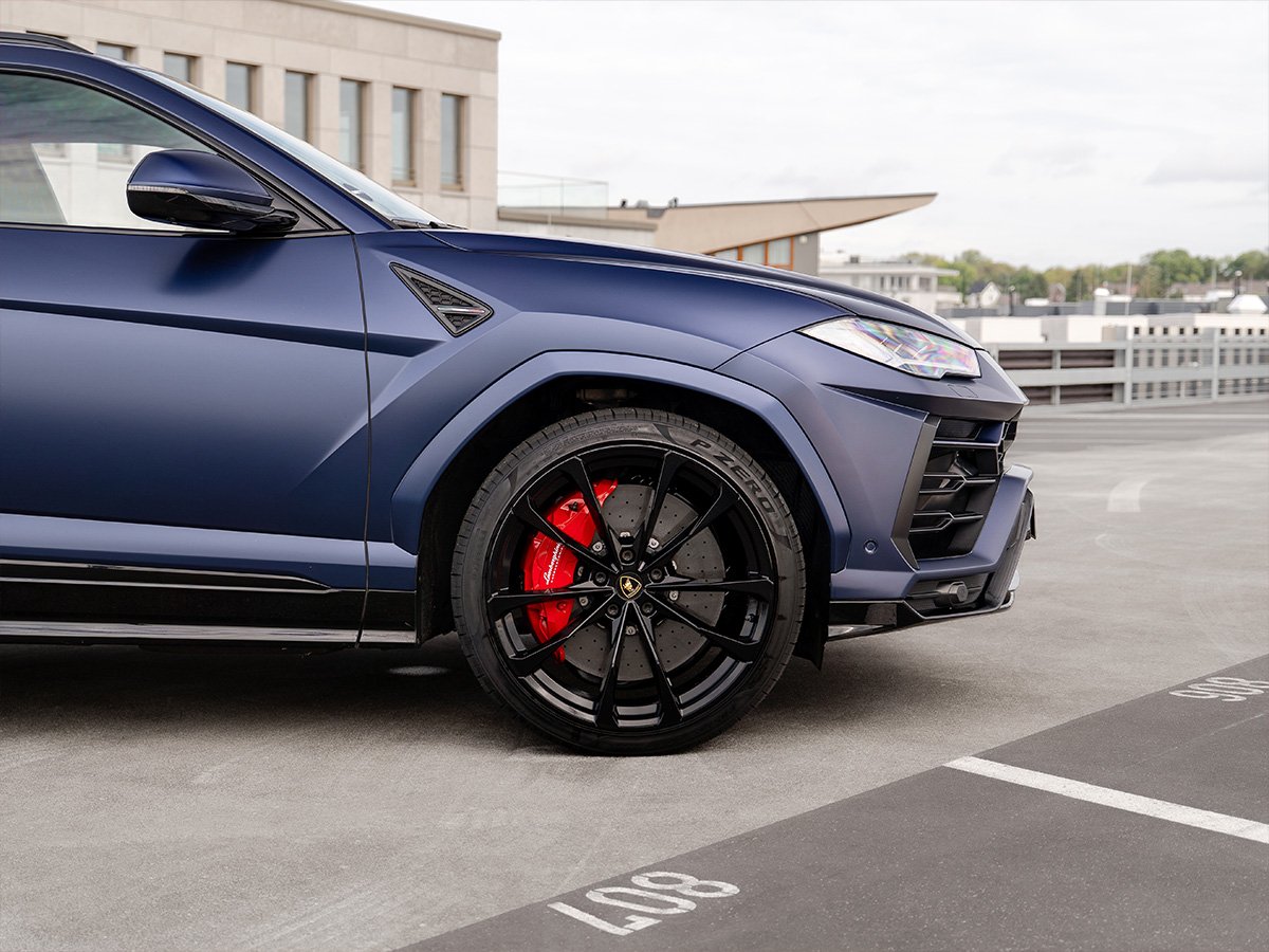lamborghini-urus-hs47p49-1200x900-06