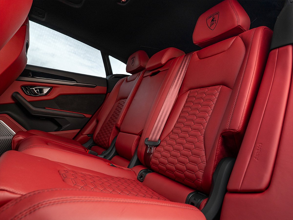 lamborghini-urus-hs47p49-1200x900-07
