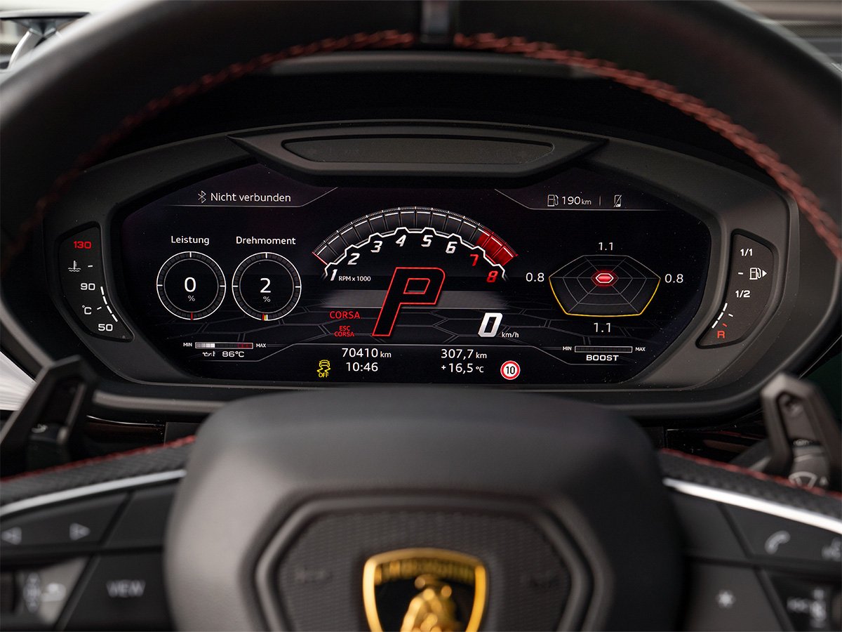 lamborghini-urus-hs47p49-1200x900-10