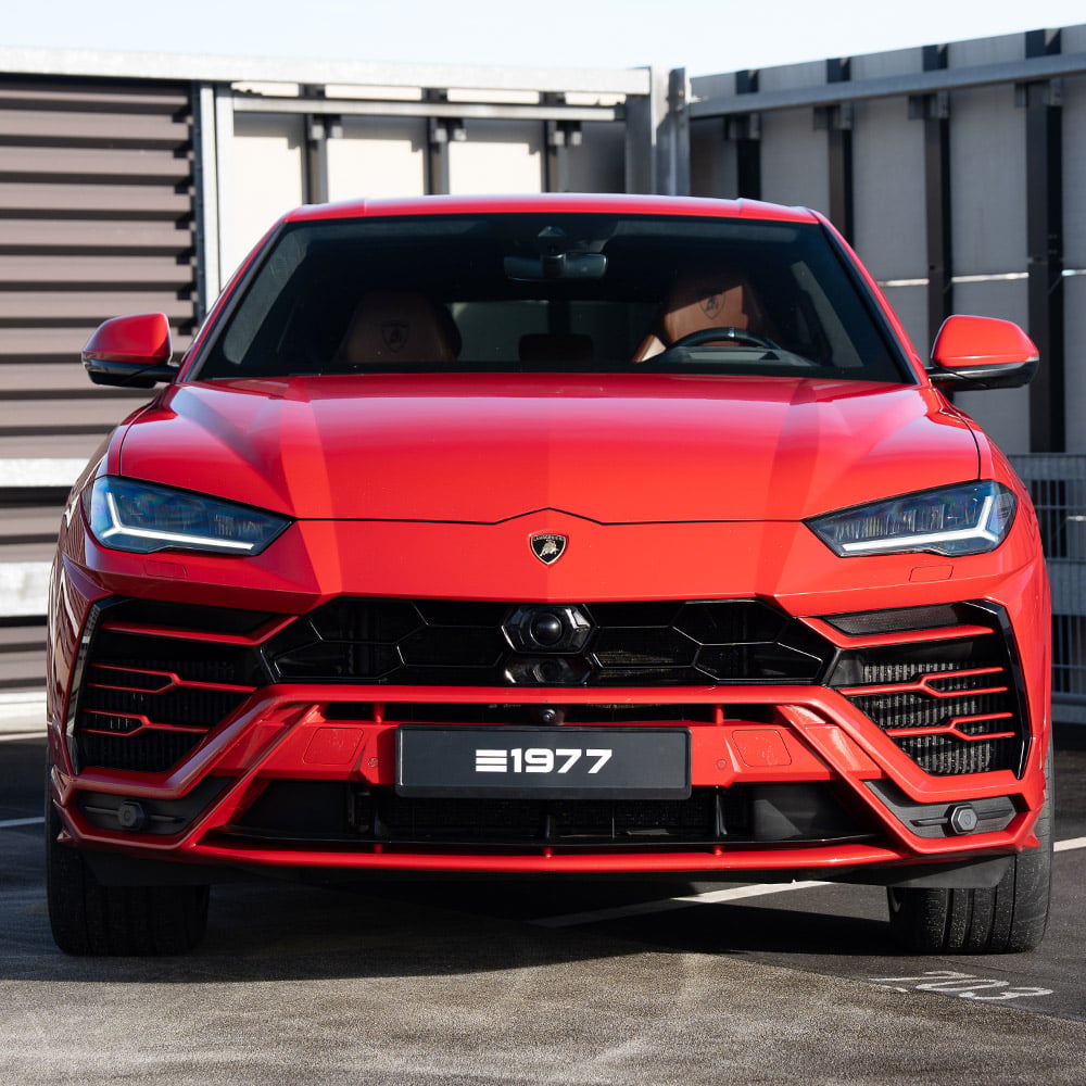 lamborghini-urus-hs61a92-1000x1000-web-01