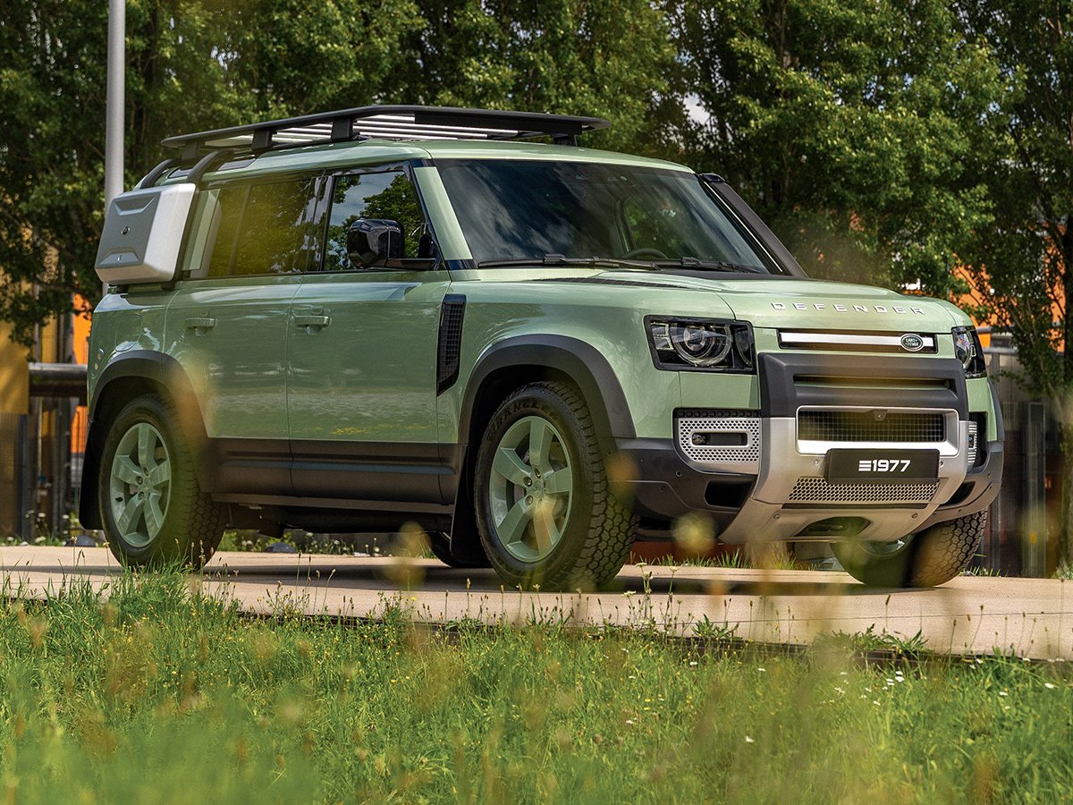 land-rover-defender-110-75th-limited-edition-hs15fp3-1200x900-01
