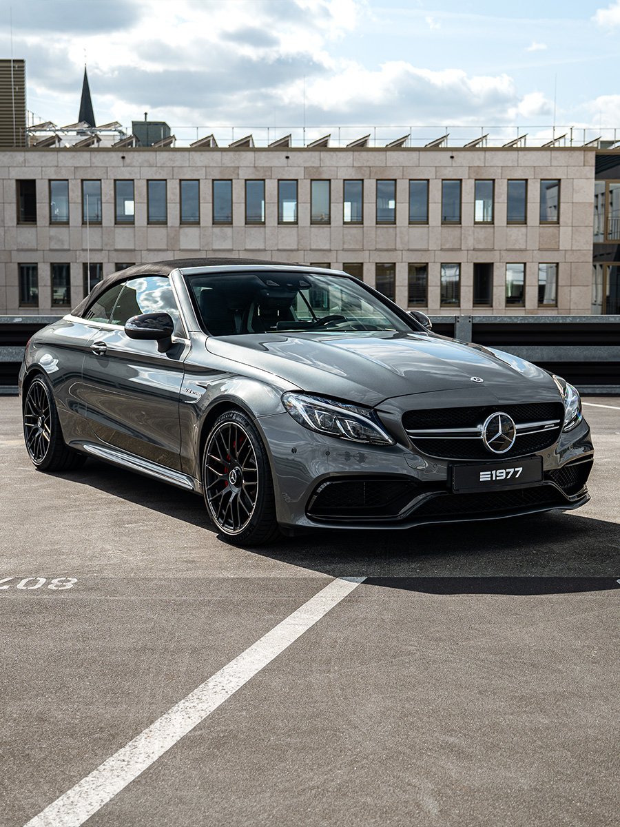 mercedes-amg-c-63s-cabrio-est45x4-900x1200-01