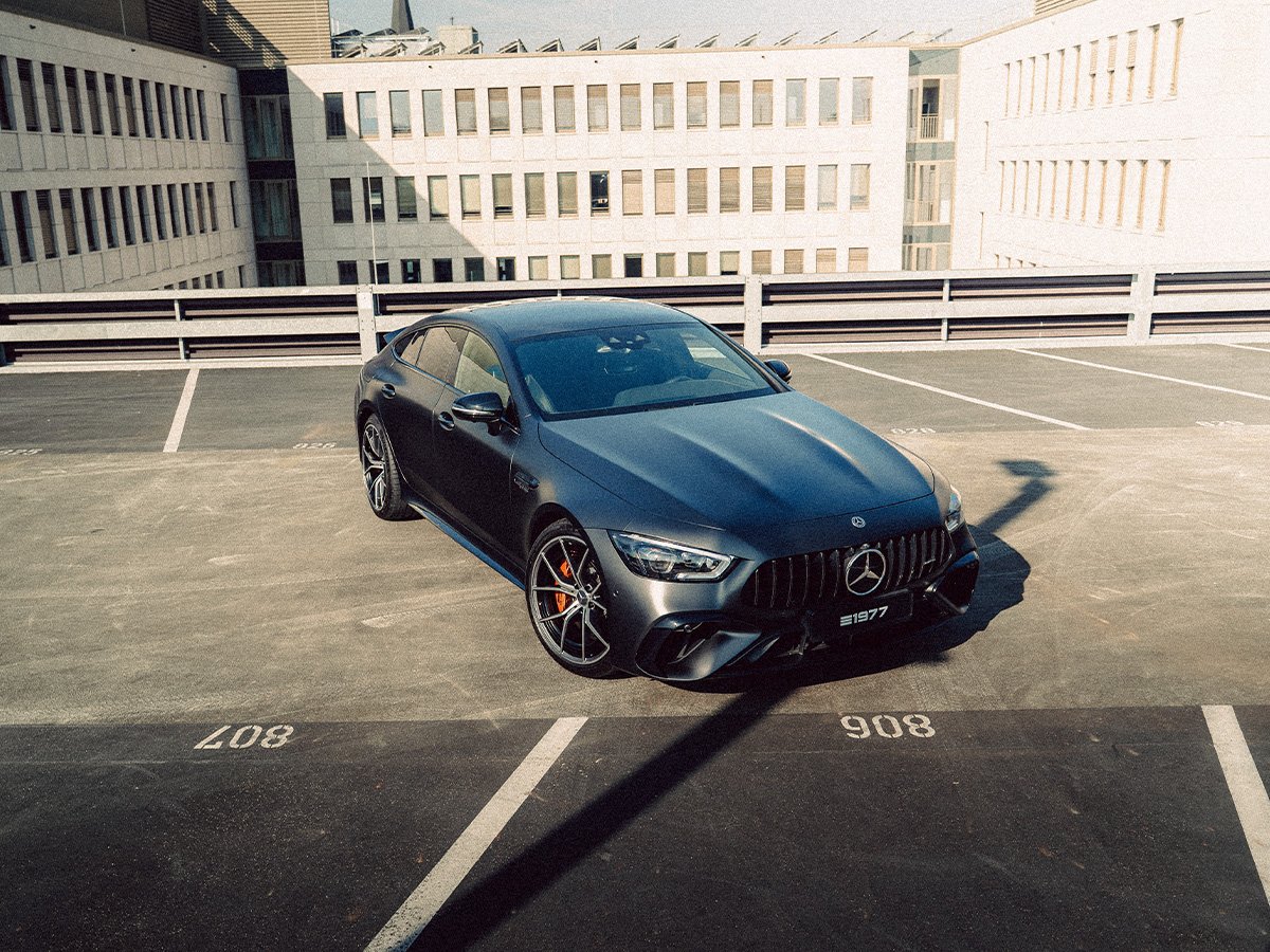 mercedes-amg-gt-63-s-e-performance-hs41p76-1200x900-01