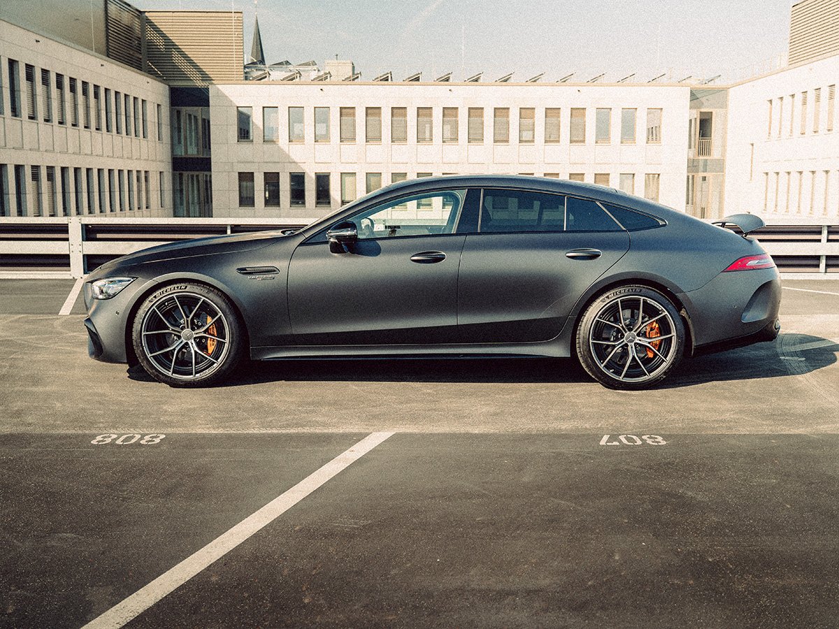 mercedes-amg-gt-63-s-e-performance-hs41p76-1200x900-03