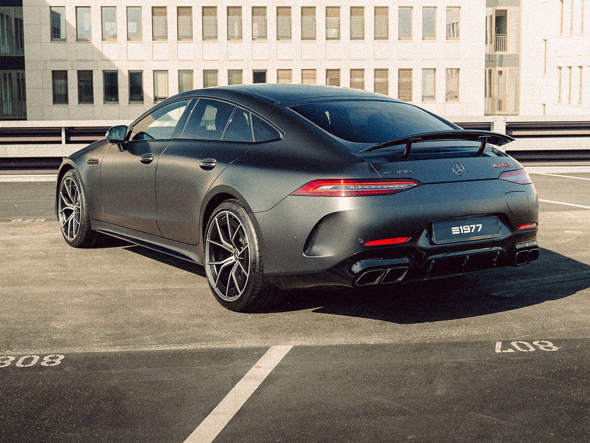 mercedes-amg-gt-63-s-e-performance-hs41p76-1200x900-04