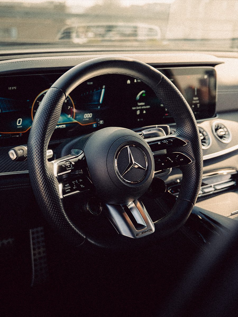 mercedes-amg-gt-63-s-e-performance-hs41p76-900x1200-02