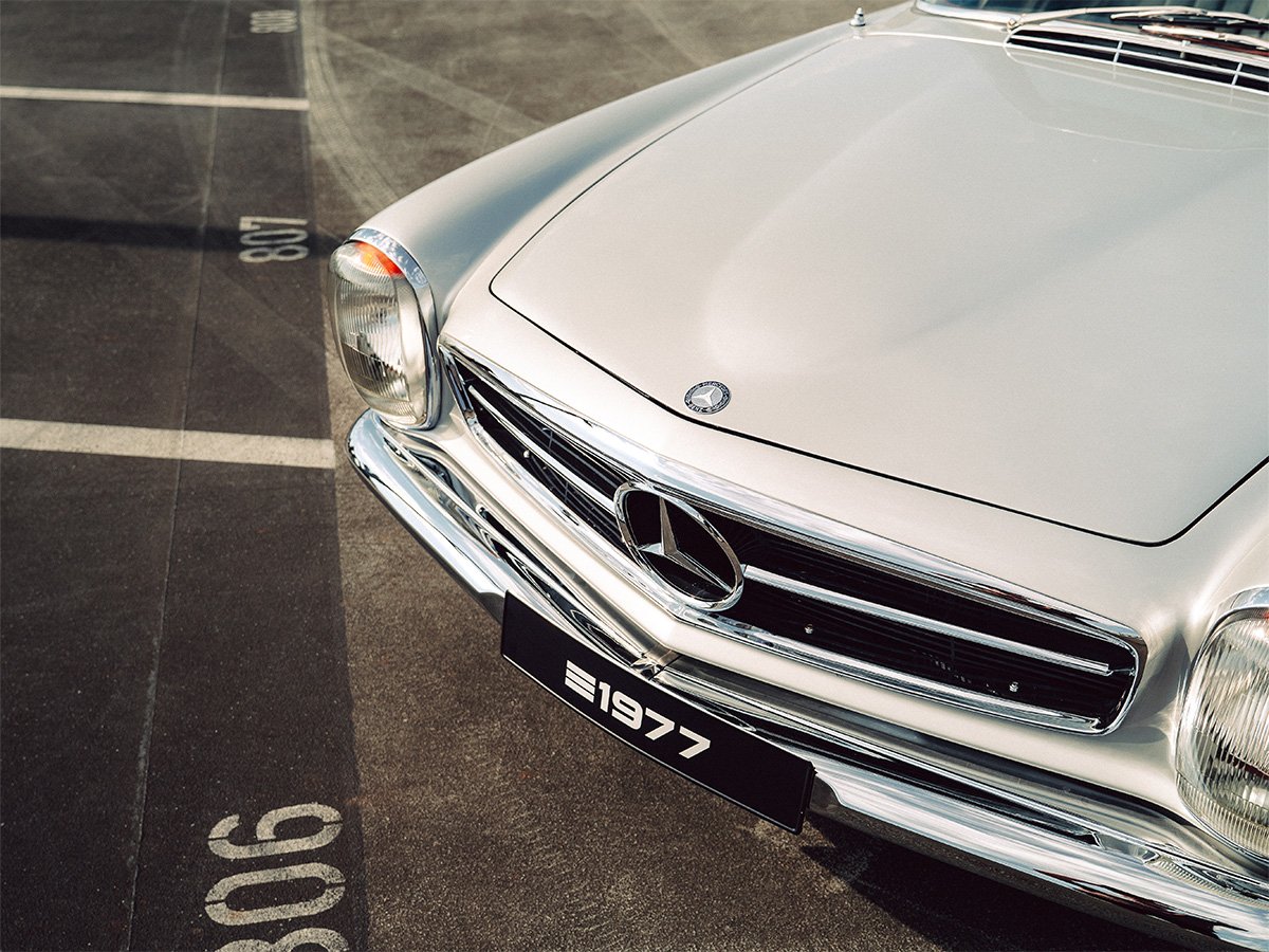 mercedes-benz-280-sl-pagode-hs113s2-1200x900-05