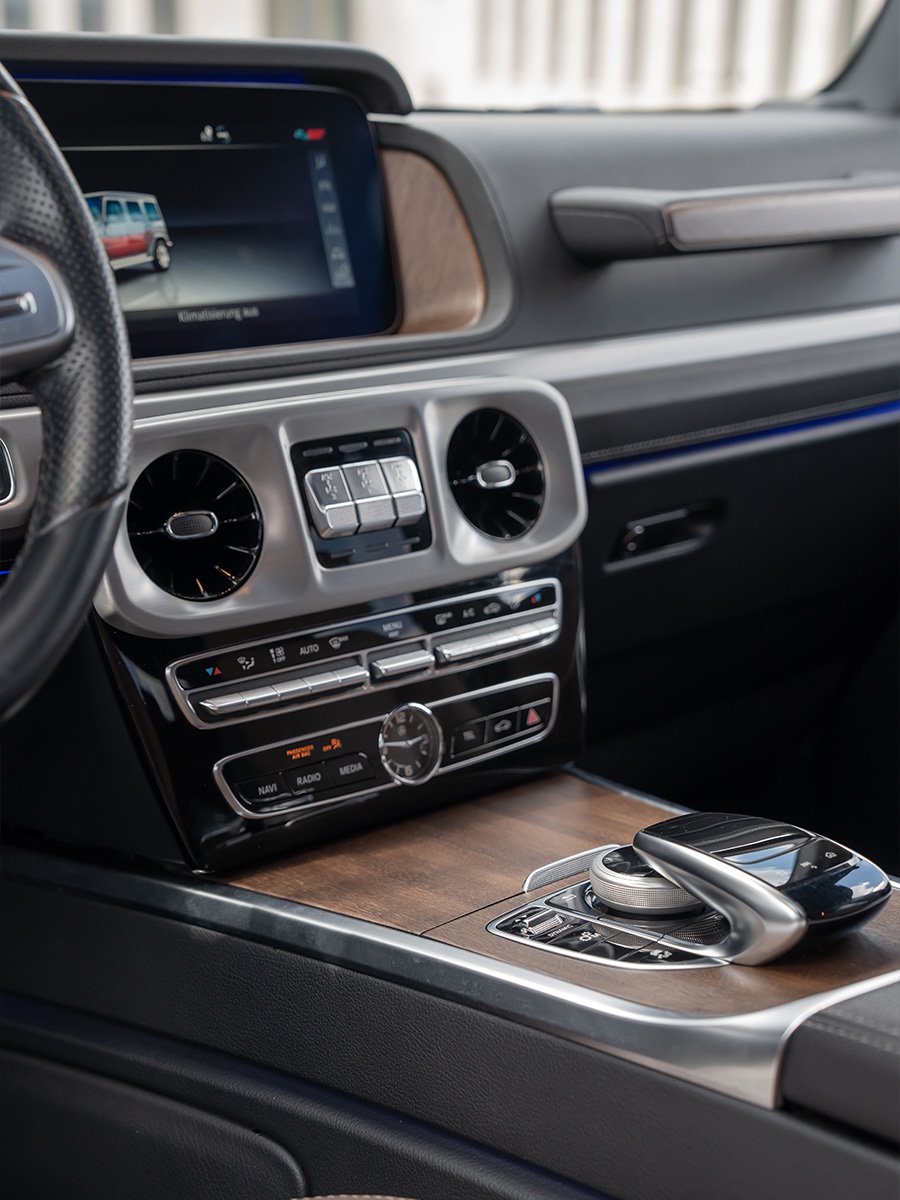 mercedes-benz-g-500-hs4633-900x1200-02