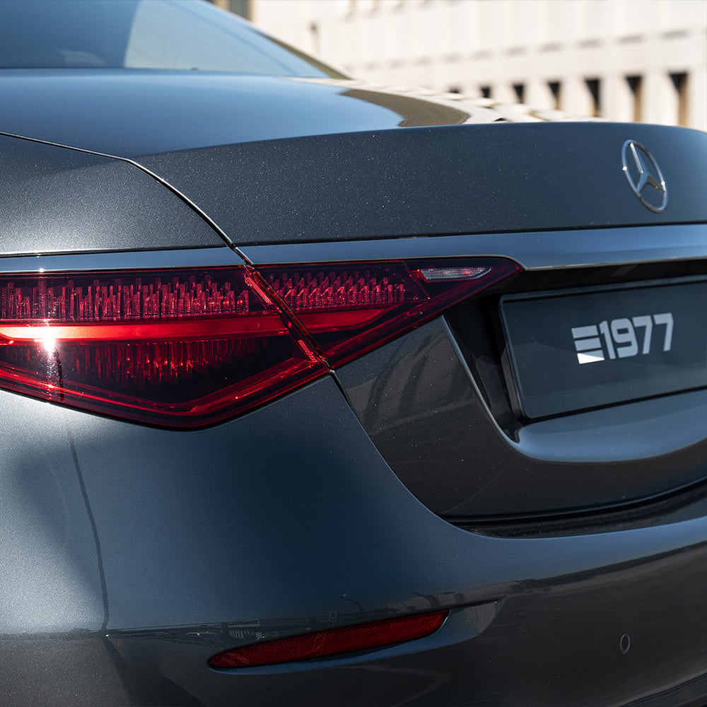 mercedes-benz-s-580-hs364wa-1000x1000-03