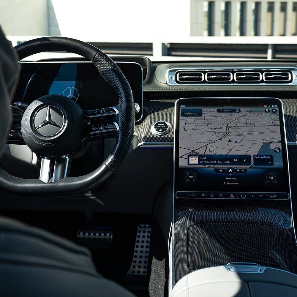 mercedes-benz-s-580-hs364wa-1000x1000-04