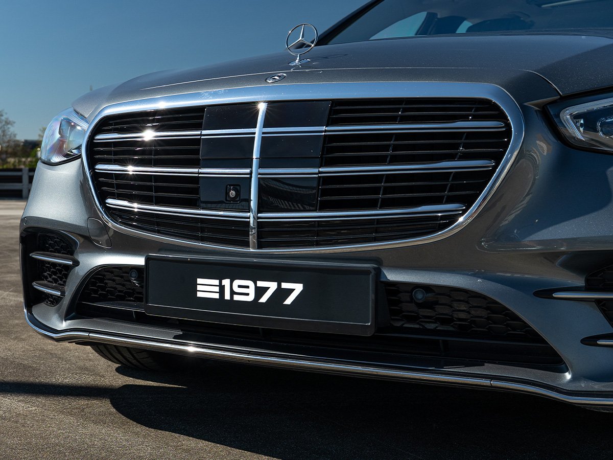 mercedes-benz-s-580-hs364wa-1200x900-05