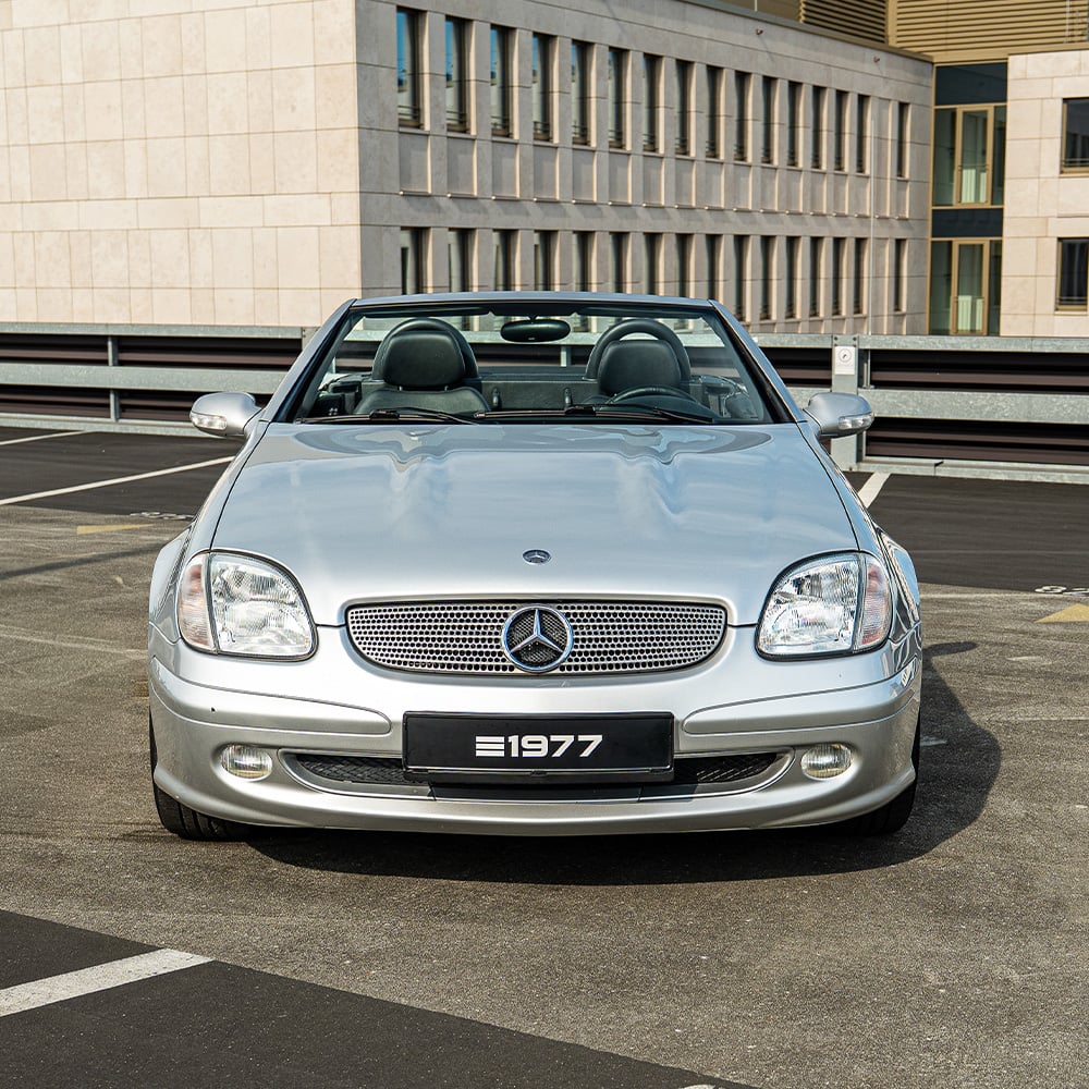 mercedes-benz-slk-200-kompressor-est6f5e-1000x1000-01