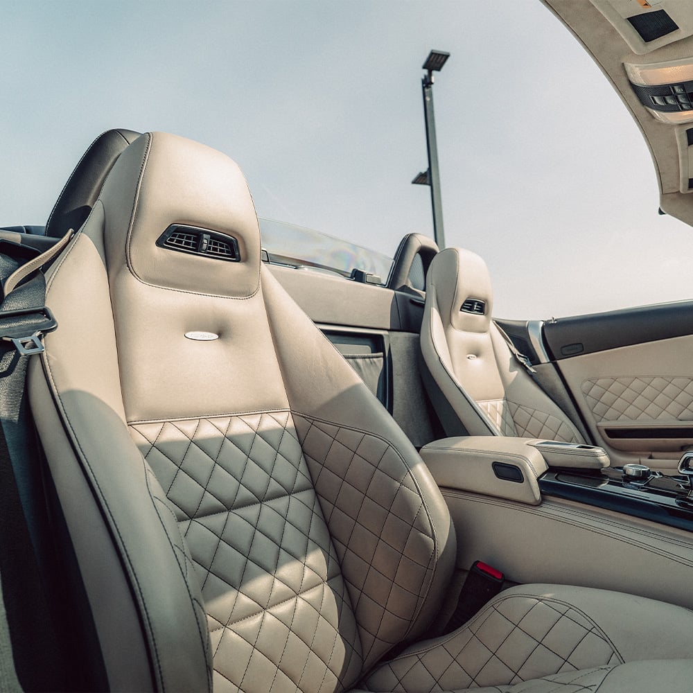 mercedes-benz-sls-amg-roadster-gt-hs761sq-1000x1000-05