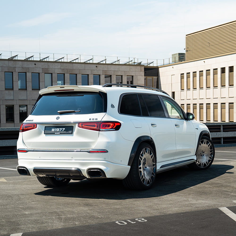 mercedes-maybach-gls-600-brabus-est35u7-1000x1000-08
