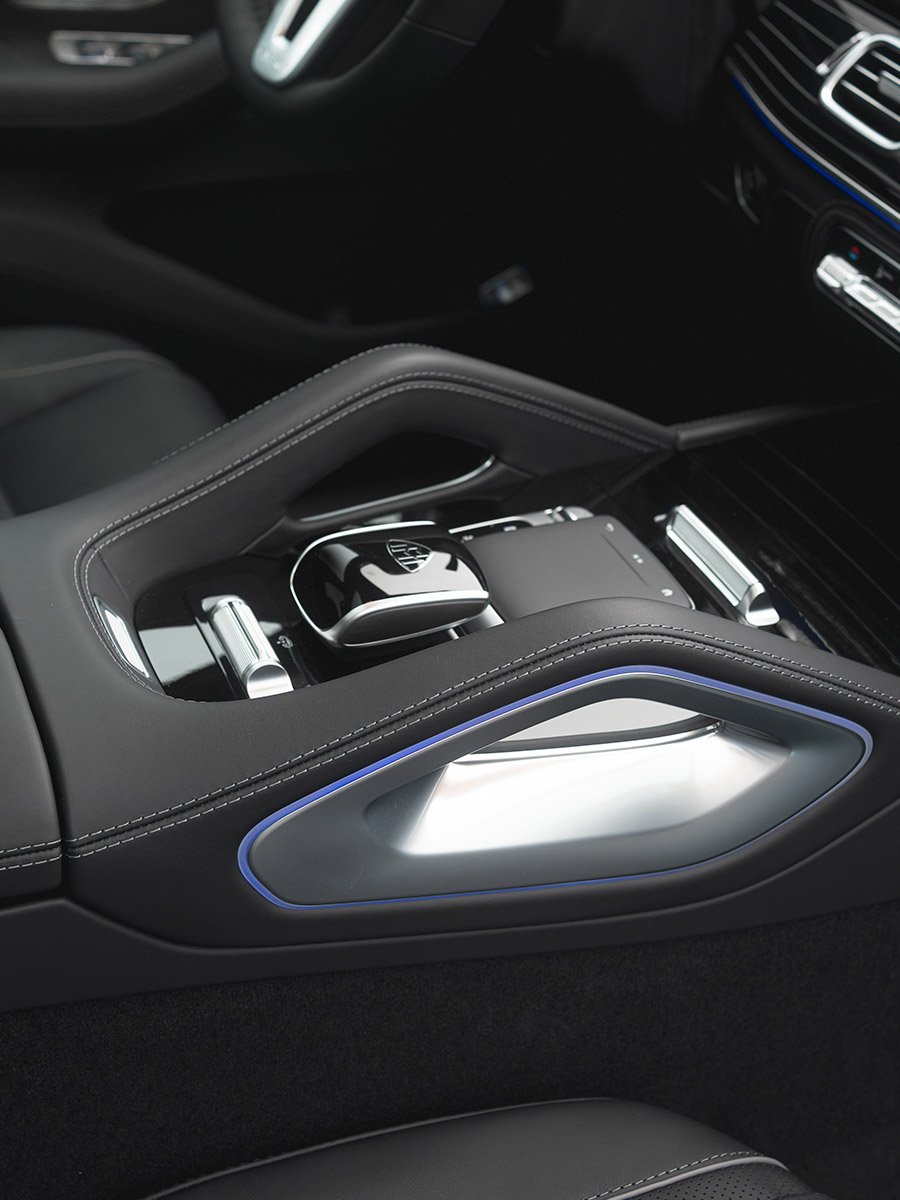 mercedes-maybach-gls-600-hs600m1-900x1200-web-01