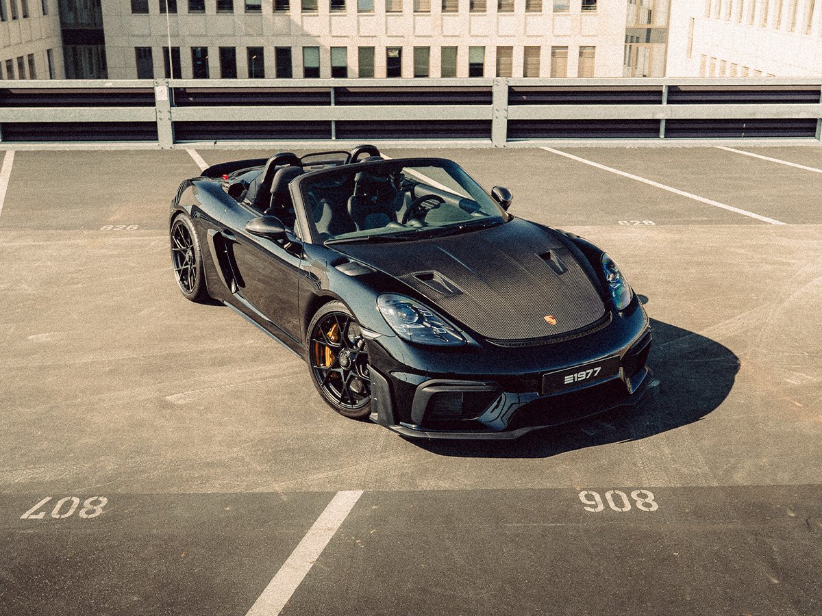 porsche-718-boxster-spyder-rs-hs326b1-1200x900-01