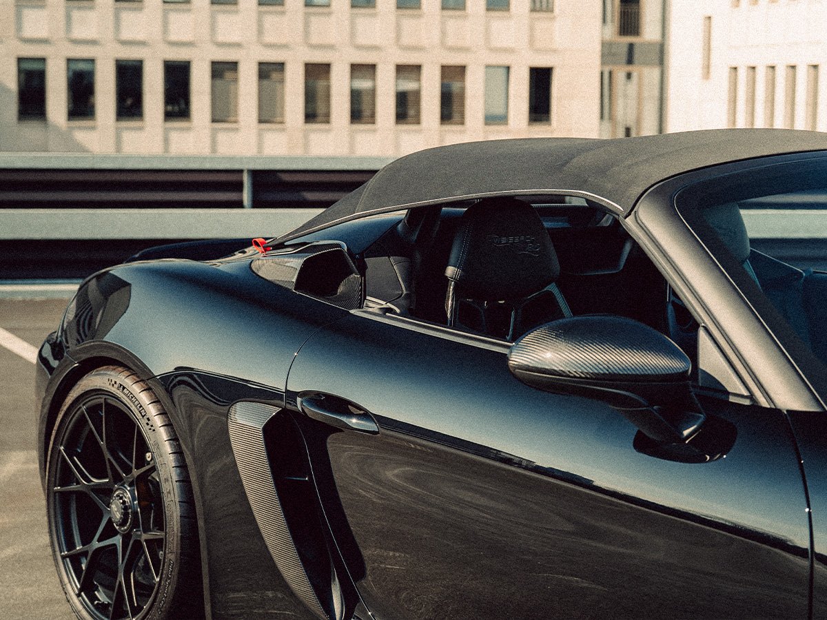 porsche-718-boxster-spyder-rs-hs326b1-1200x900-05