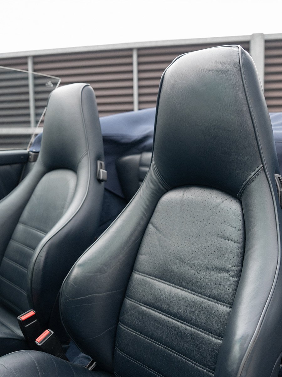 porsche-911-carrera-g50-hsy2adzb-900x1200-03