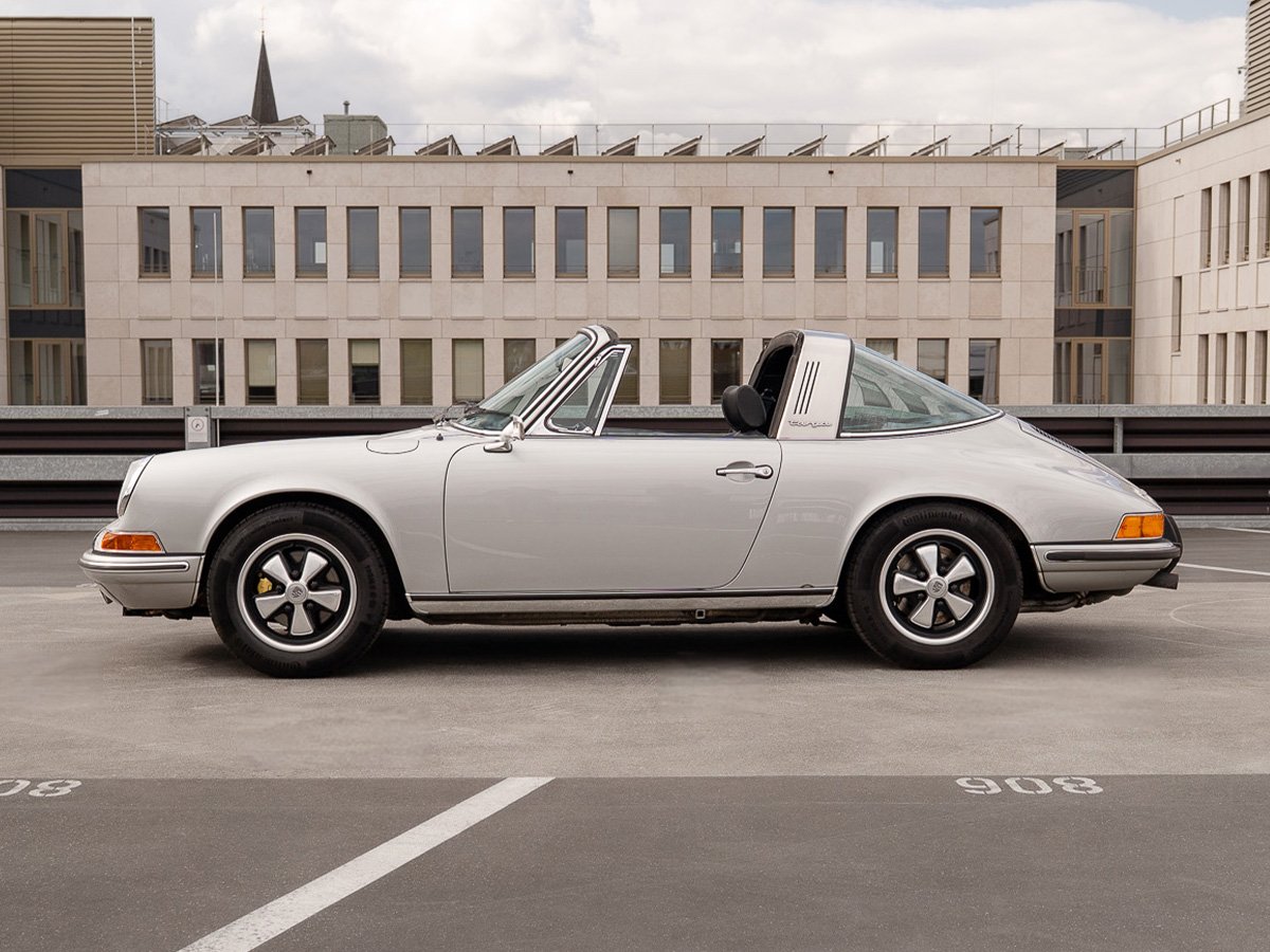 porsche-911-t-targa-est35f2-1200x900-03