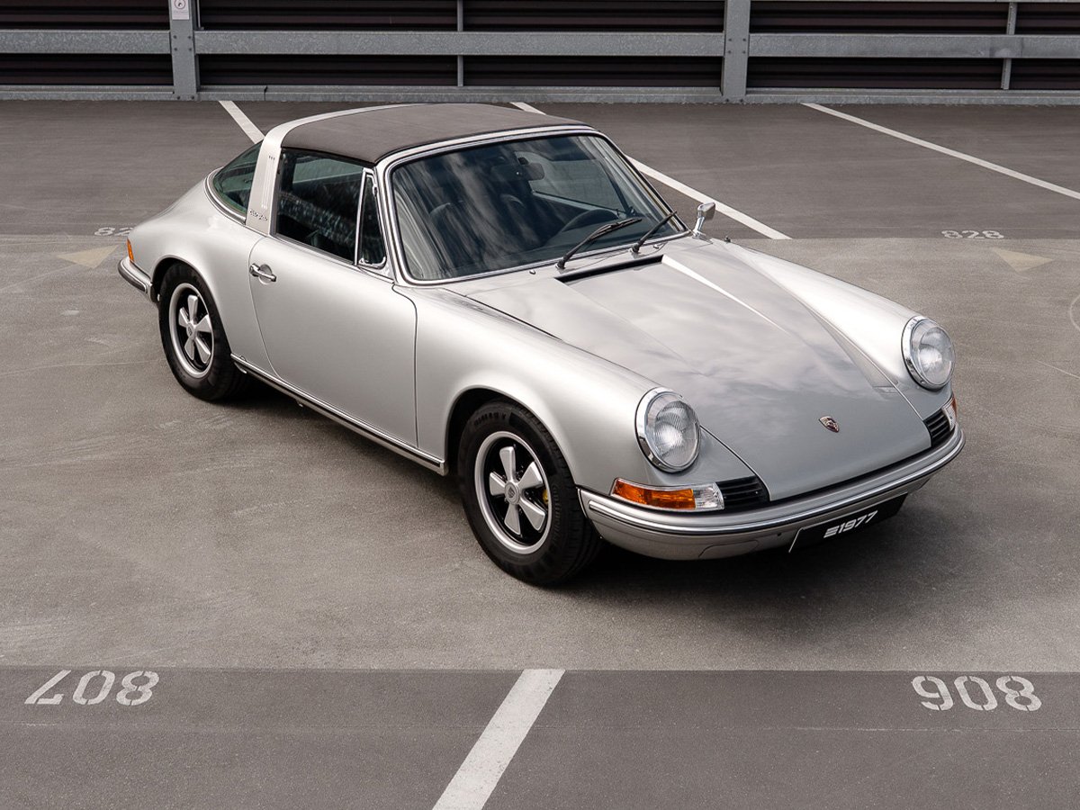 porsche-911-t-targa-est35f2-1200x900-05