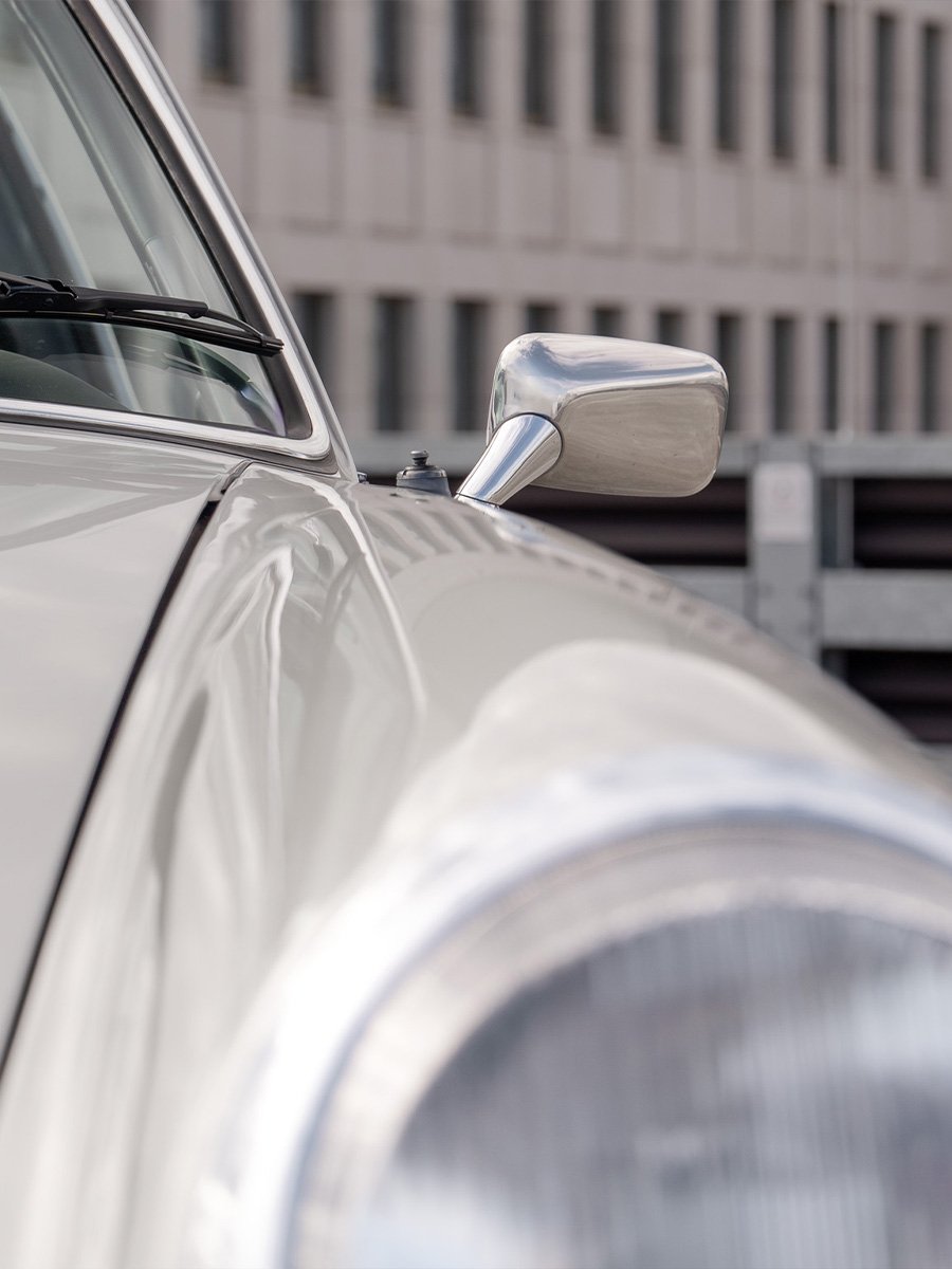porsche-911-t-targa-est35f2-900x1200-02
