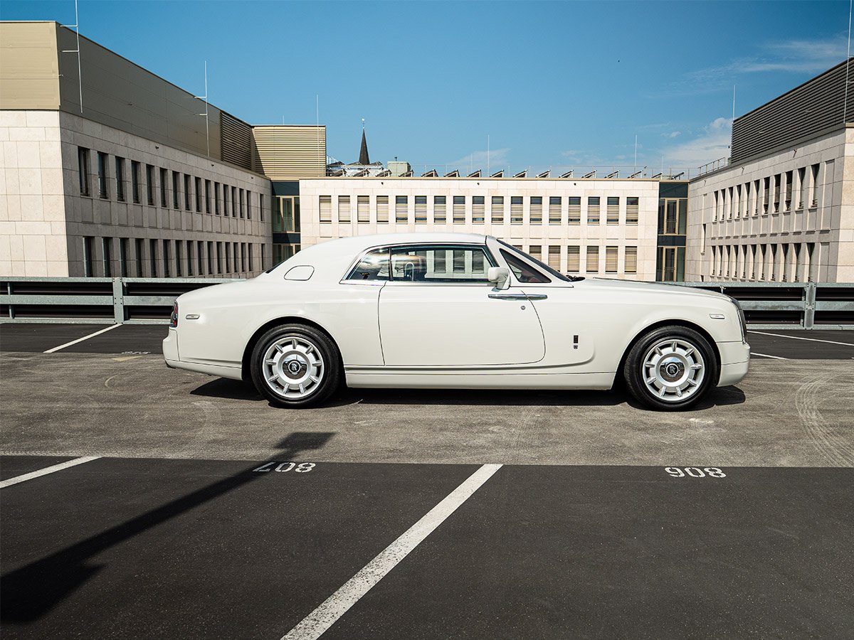 rolls-royce-phantom-hs26ab3-1200x900-web-16