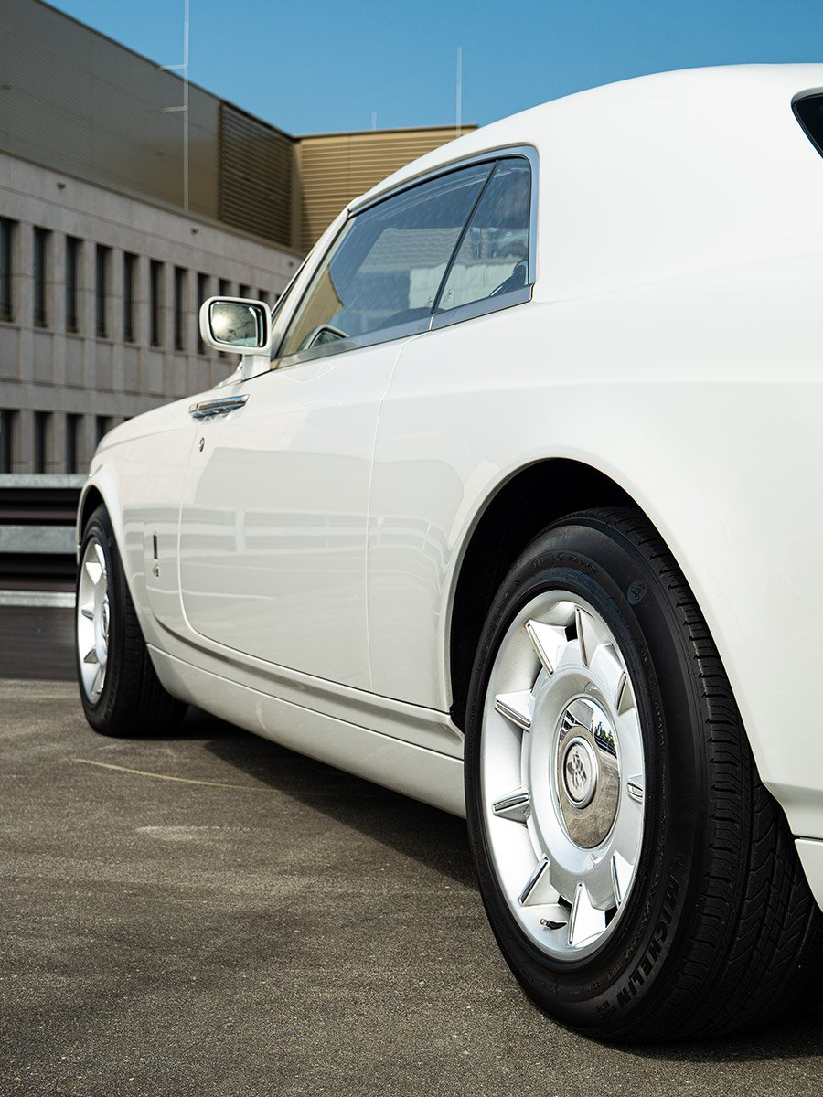 rolls-royce-phantom-hs26ab3-900x1200-web-03