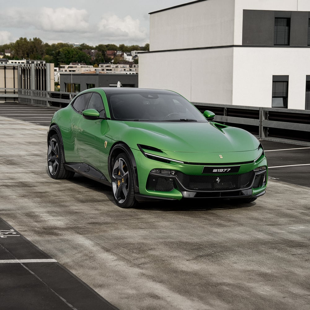 teaser-cars-ferrari-purosangue-1200x1200