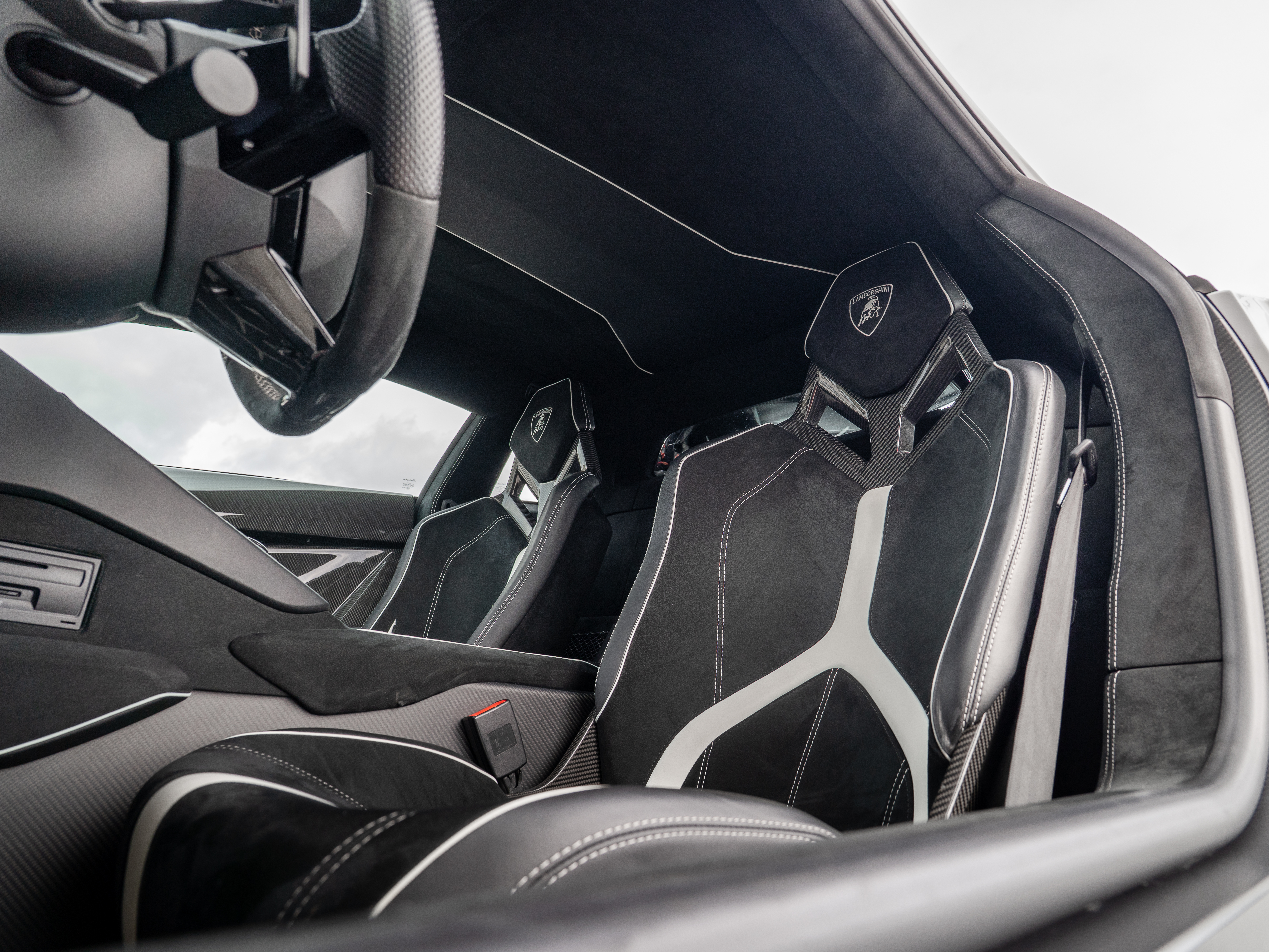 Lamborghini Aventador SV LP750-4 Interieur Thumb