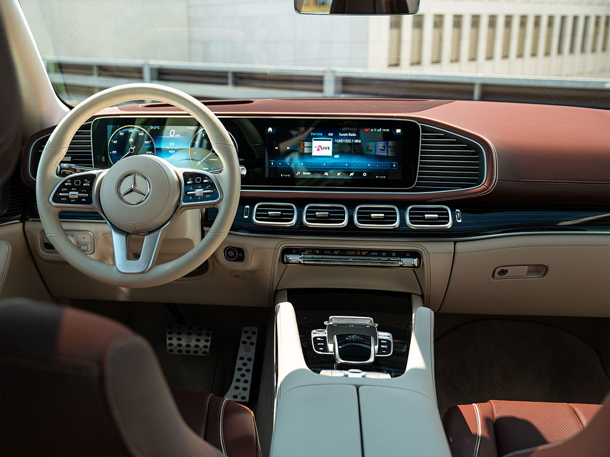 mercedes-maybach-gls-600-brabus-est35u7-panorama-vorne-thumb