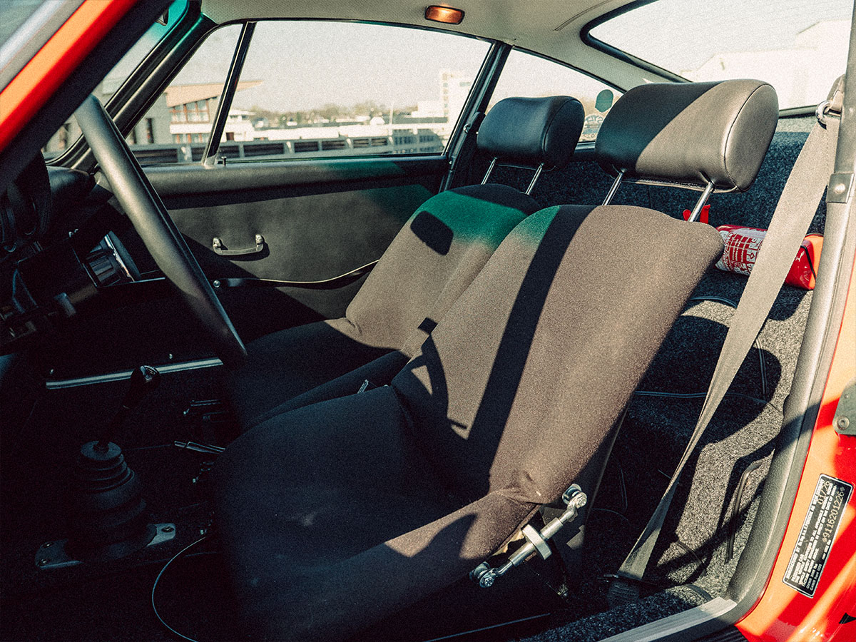 Porsche 911 Crarrera RS Umbau Interieur Thumb